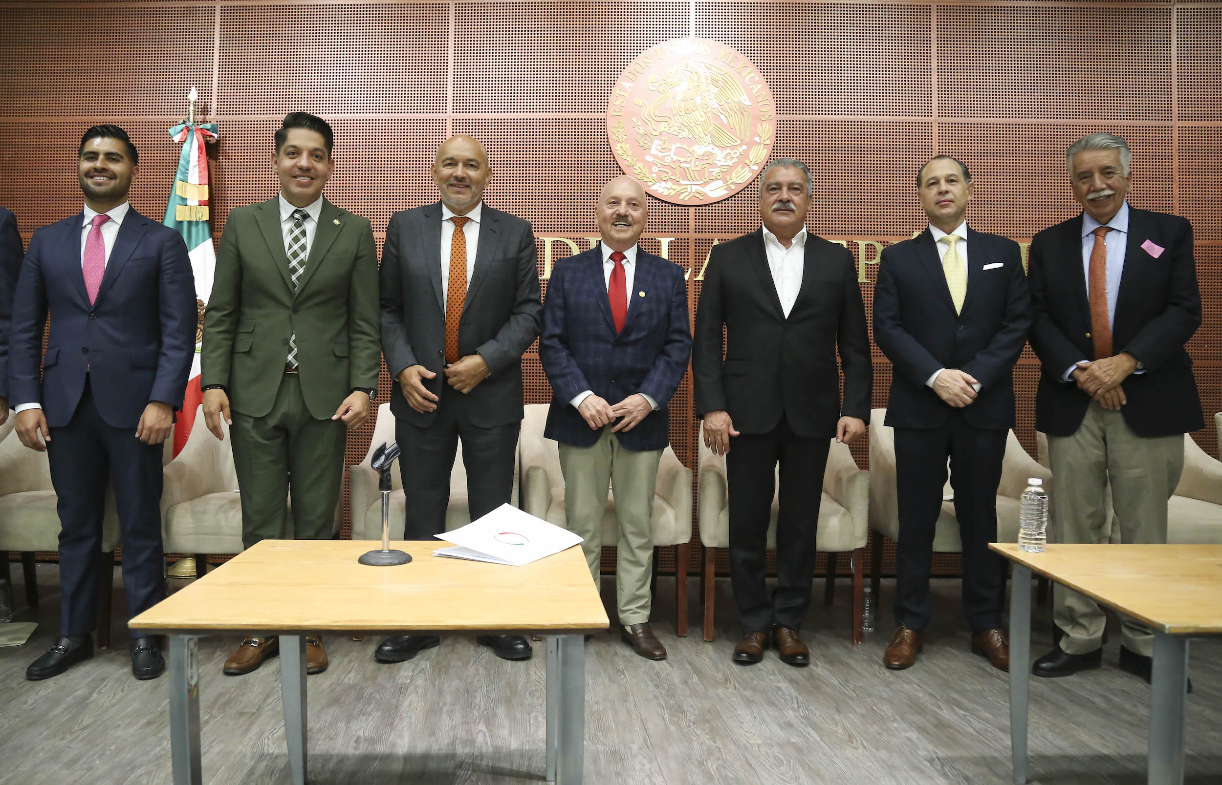 Senado impulsa regulación ética y segura para cirugía plástica en México