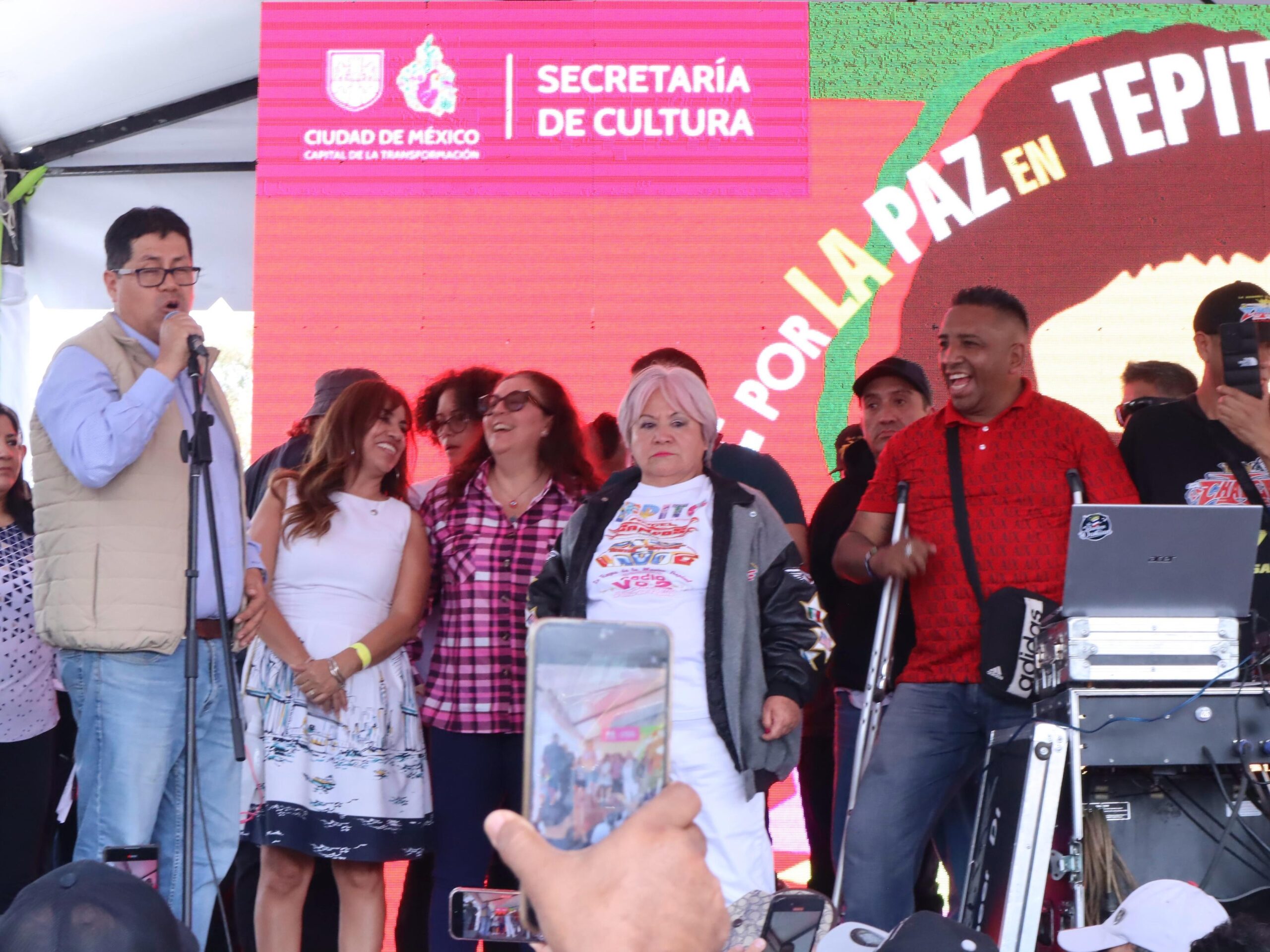 ¡Tepito baila con fuerza! Más de 10 mil rinden tributo sonidero a Héctor Lavoe