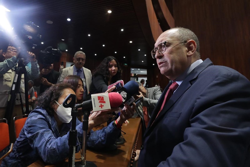 PRI se planta: no más deuda, recortes ni impuestos extras