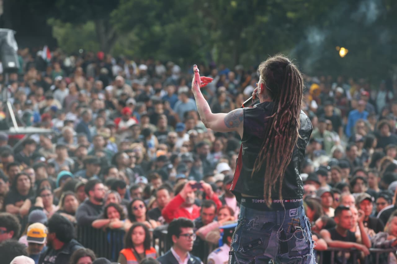 15 mil corazones laten al ritmo de Fermín Muguruza en un concierto contra la censura