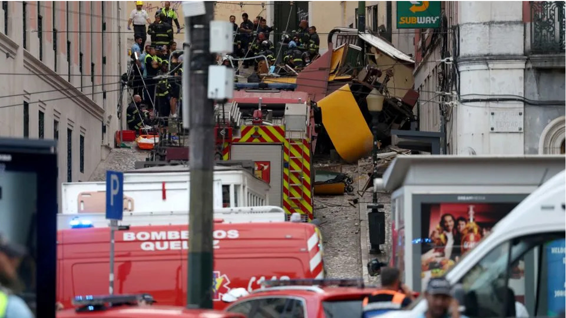 Funicular de Lisboa descarrila; cifra de víctimas asciende a 15 muertos y 18 heridos