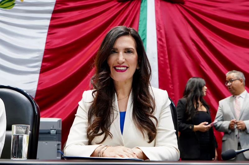 Kenia López Rabadán busca fortalecer legalidad y diálogo en la Cámara de Diputados