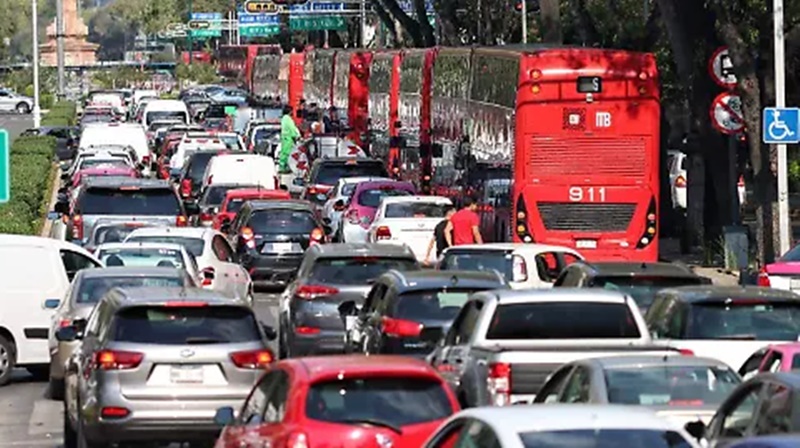 Caos vial en la CDMX: Marchas y cierres complican la movilidad hoy