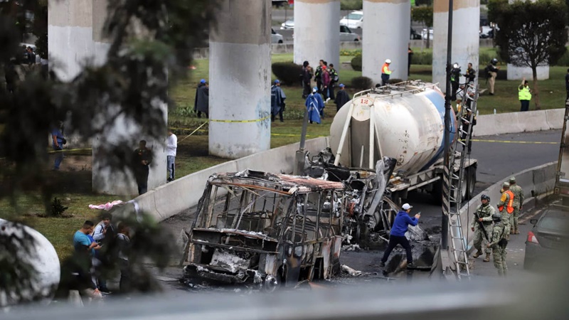 IPN confirma un estudiante muerto tras explosión de pipa en Iztapalapa