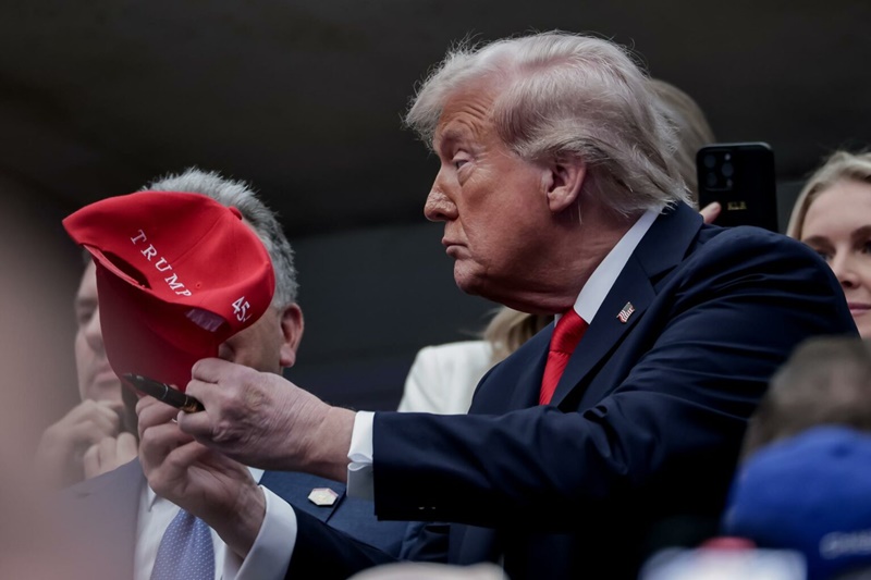 Trump deberá pagar 83 millones a E. Jean Carroll por difamación