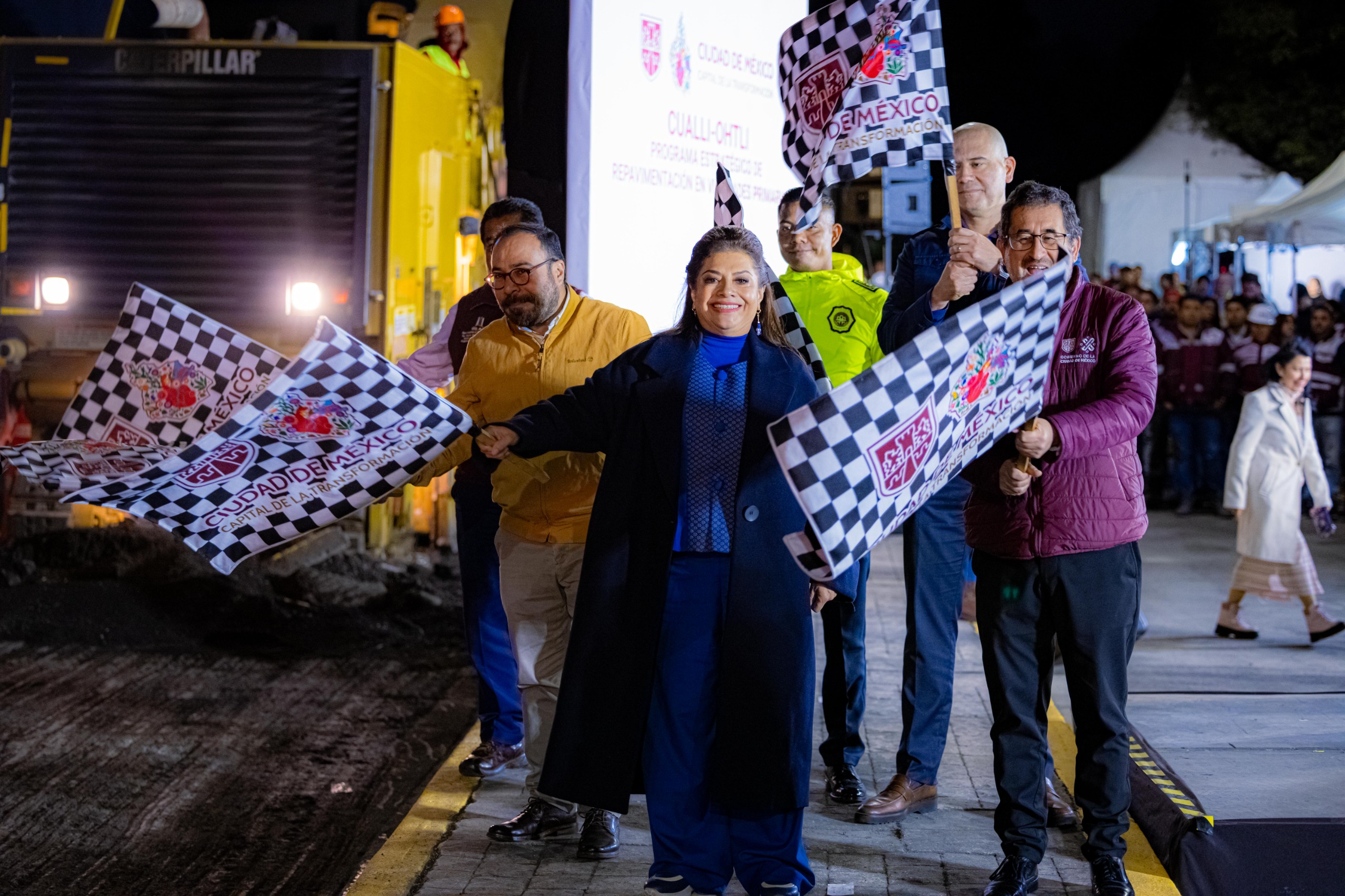 Clara Brugada arranca proyecto histórico para eliminar baches en vialidades estratégicas