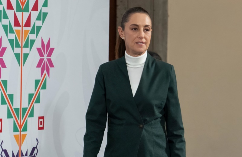 El IEPS no es con fines recaudatorios, sino para que no se consuman más refrescos: Sheinbaum