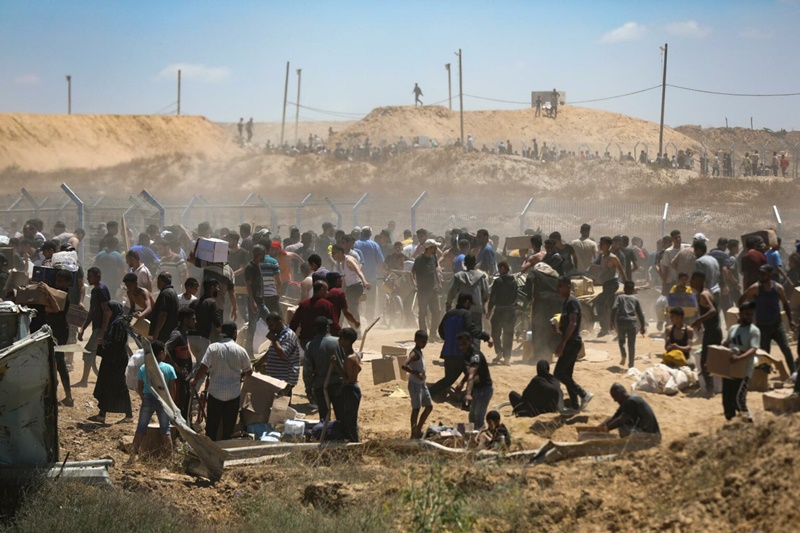 De rehenes y retirada: el frágil alto el fuego que puede cambiar la guerra en Gaza