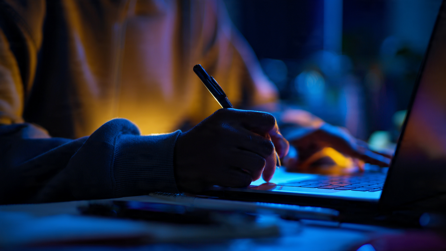 Escribir un Buen Prompt: La Nueva Habilidad Clave en la Era de la IA