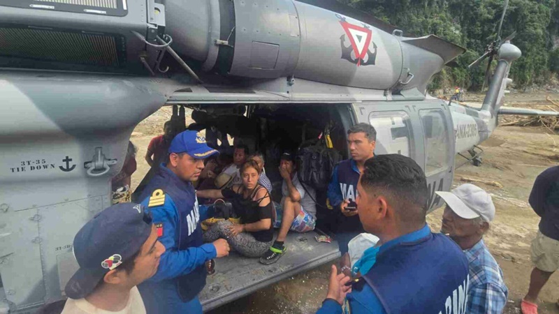 Semar intensifica operaciones para evacuar y apoyar a comunidades afectadas en Veracruz