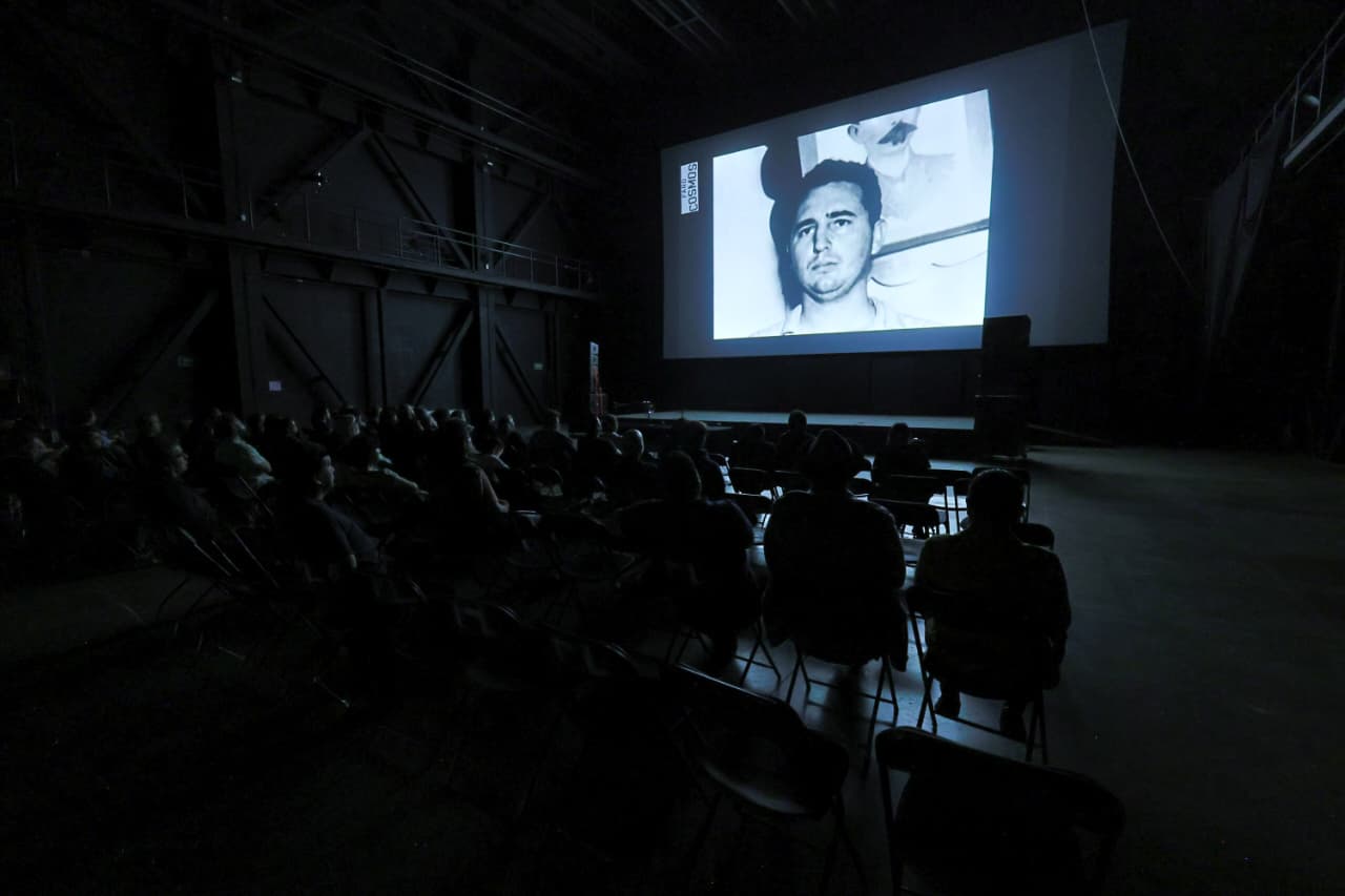Documental ‘Fidel de cerca’ genera debate sobre historia latinoamericana en FARO Cosmos