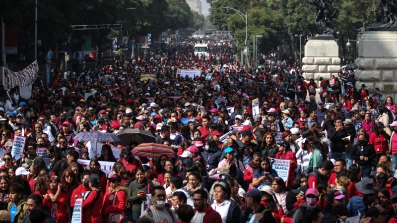 Marchas desatan caos vial en CDMX hoy