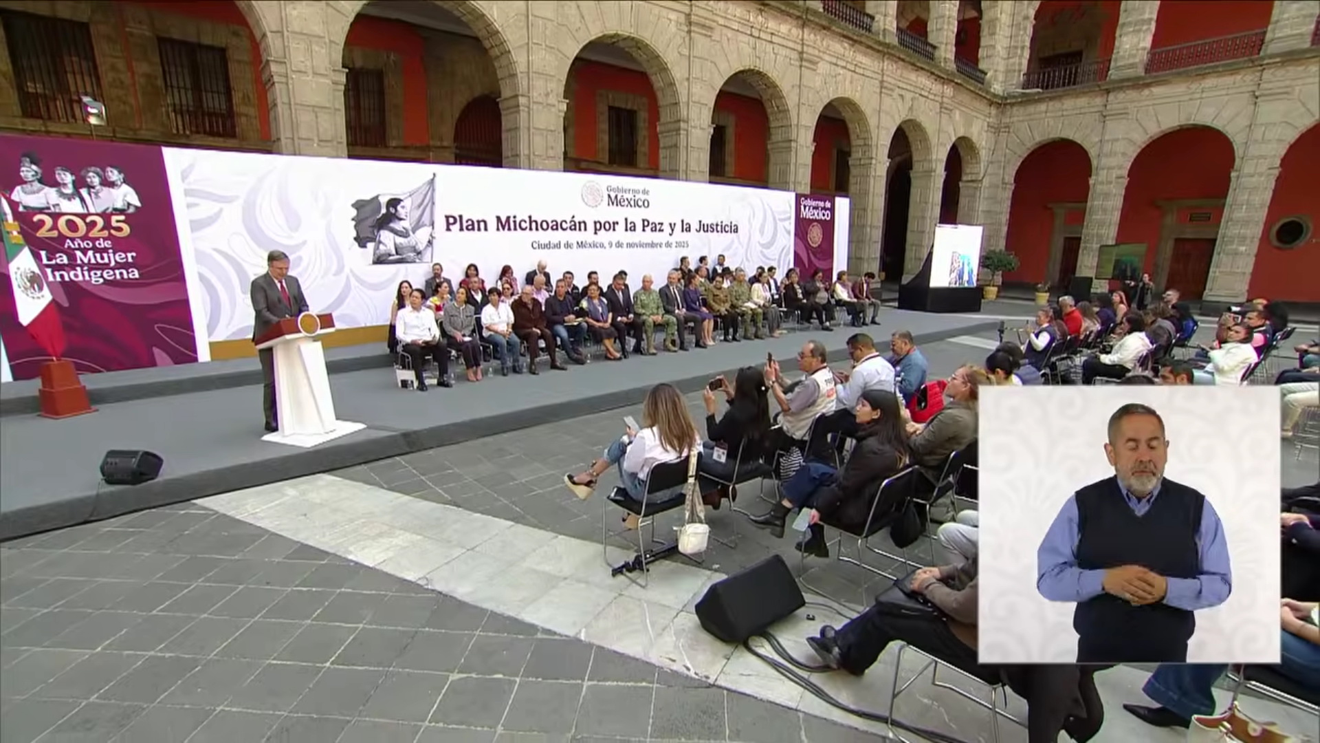 Sheinbaum Presenta Plan Michoacán por Paz y Justicia Tras Asesinato