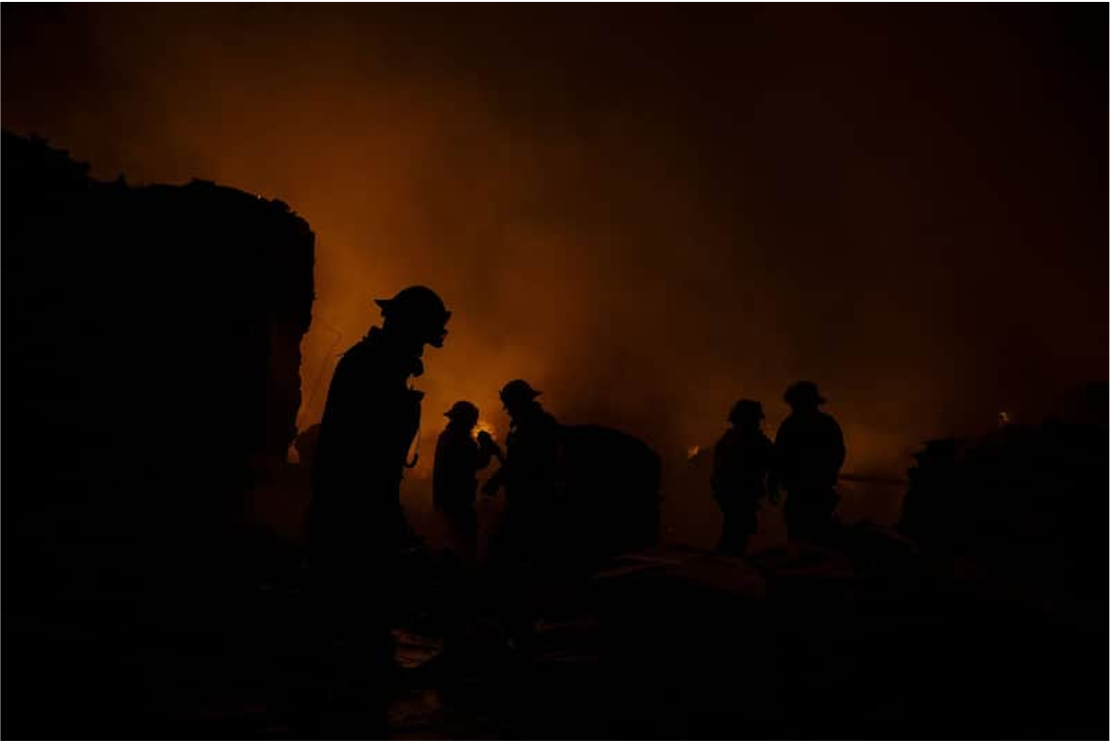 Ataque con bombas molotov sacude a recicladora en Uruapan