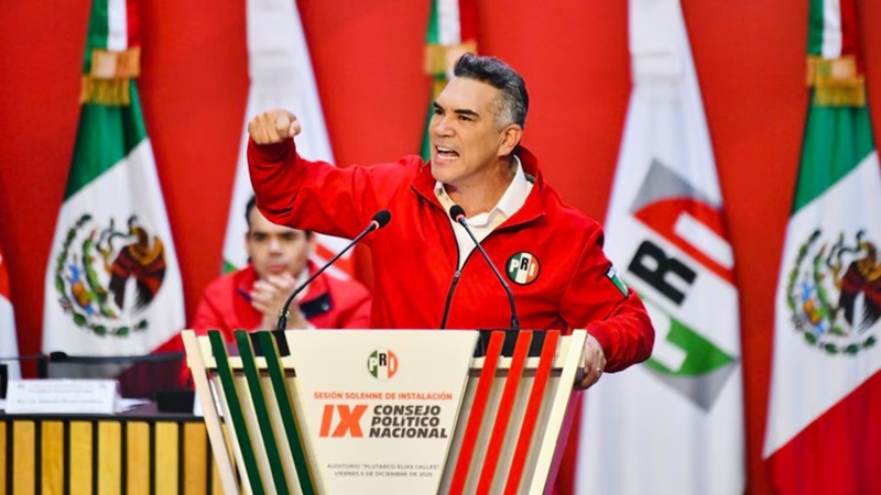 Alito critica cifras laborales y acusa a gobierno de ocultar informalidad