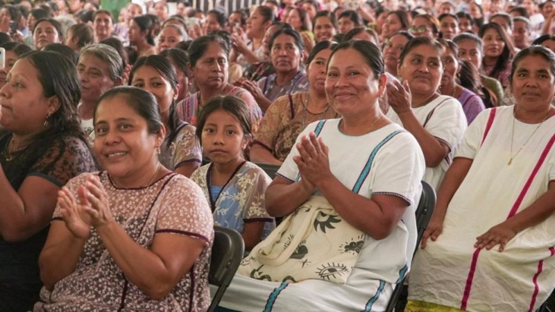 Formación en género y derechos humanos llega a 125 dependencias del Gobierno capitalino