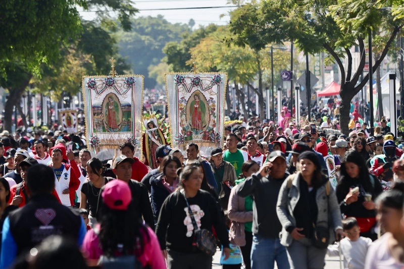Marchas y peregrinos saturan vialidades clave este día en la CDMX