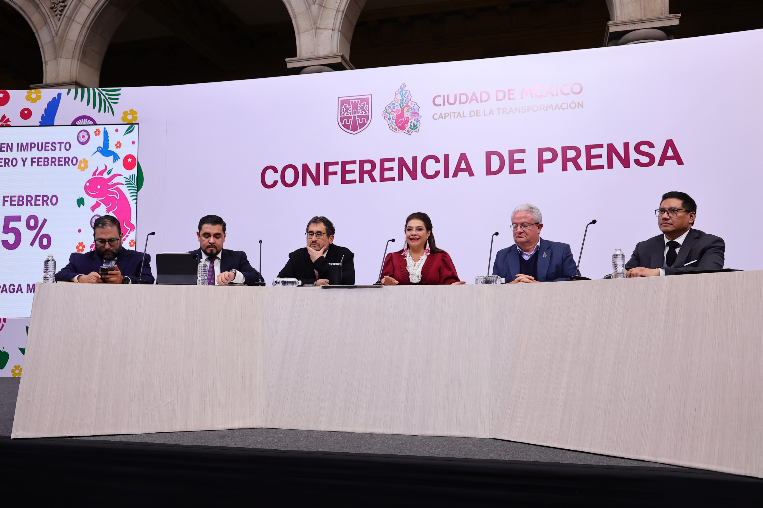 ¿Más beneficios y cero nuevos impuestos? Así será la política fiscal de la CDMX en 2026
