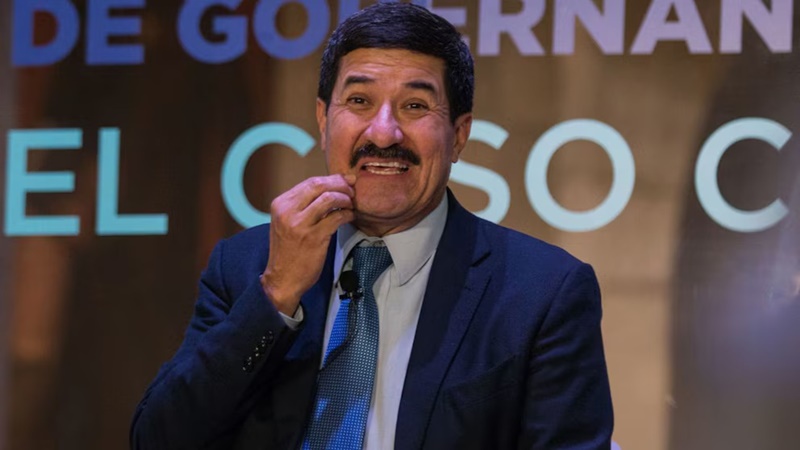 Aseguran cabaña atribuida a Javier Corral por presunto peculado