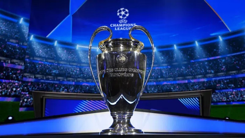 Champions League entra a octavos con duelos estelares