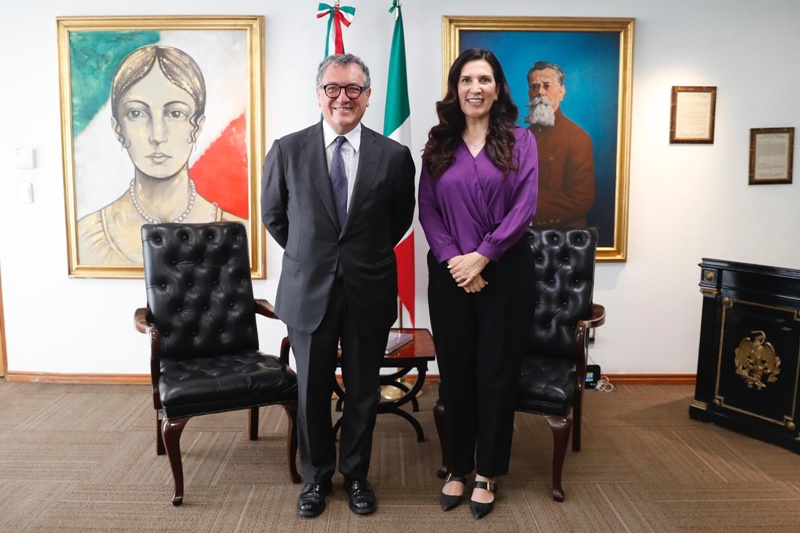 Kenia López Rabadán dialoga con embajador de Italia sobre cooperación legislativa