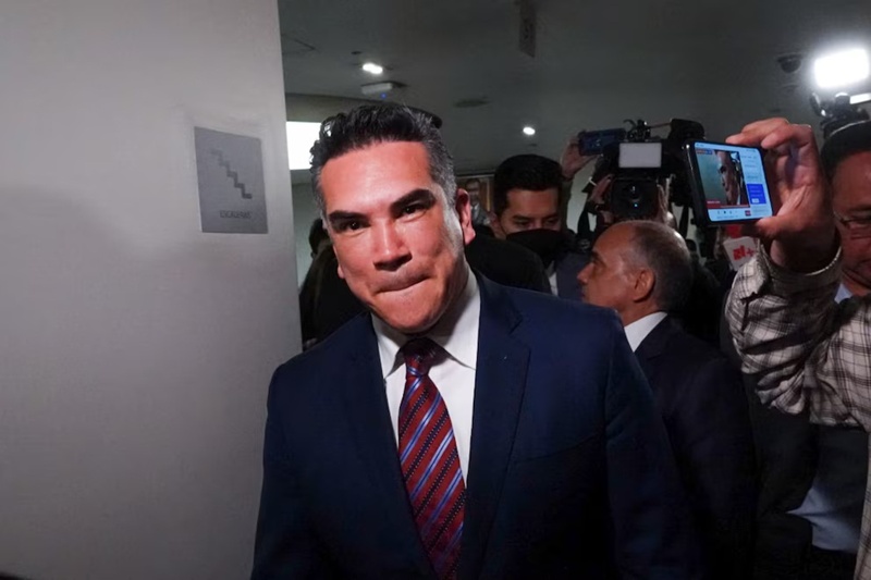 Alito Moreno encabeza faltas en Senado y crece polémica