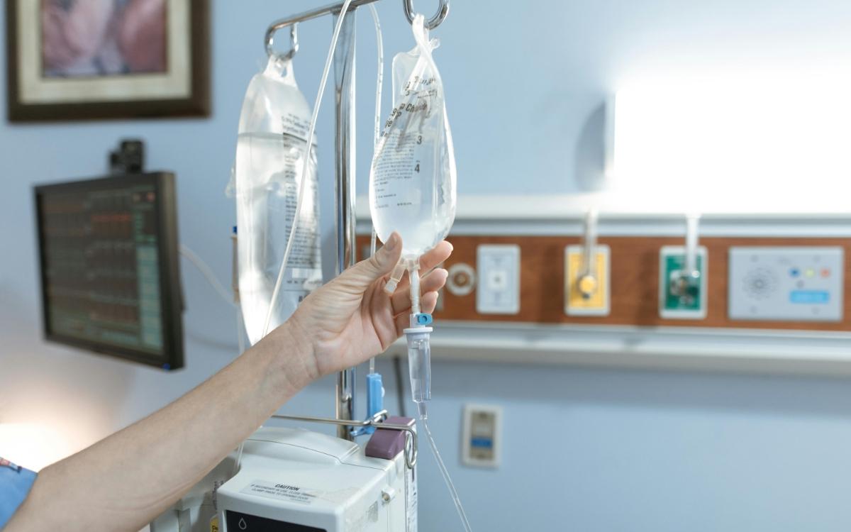 Seis muertos en Sonora por aplicación de sueros vitaminados en clínica particular