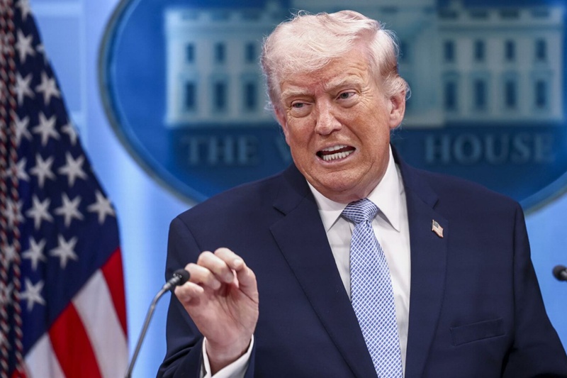 Trump excluye a Líbano de tregua; Irán frena envíos de petróleo